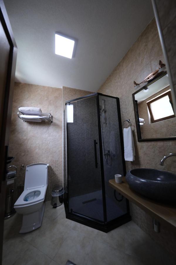 Hotel Fjorr Prizren Ngoại thất bức ảnh