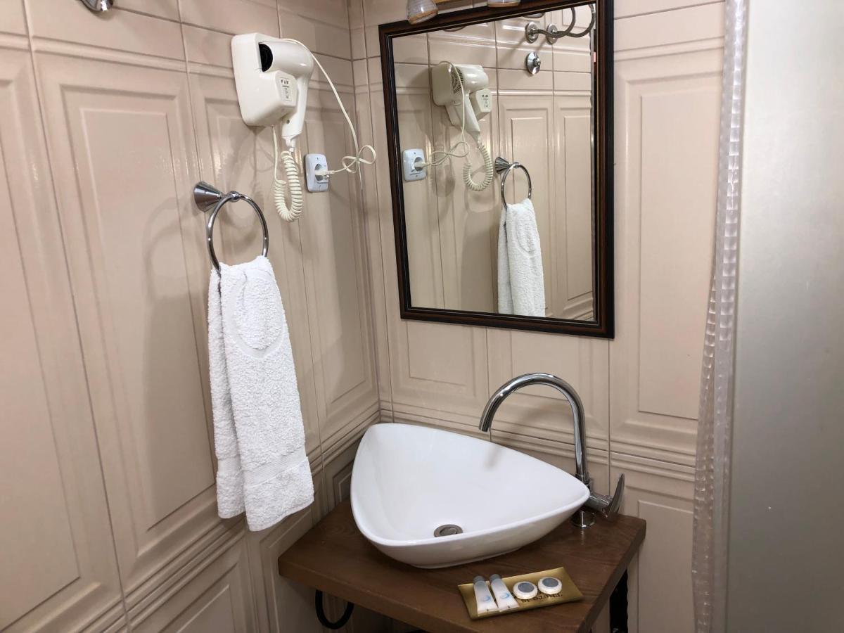 Hotel Fjorr Prizren Ngoại thất bức ảnh