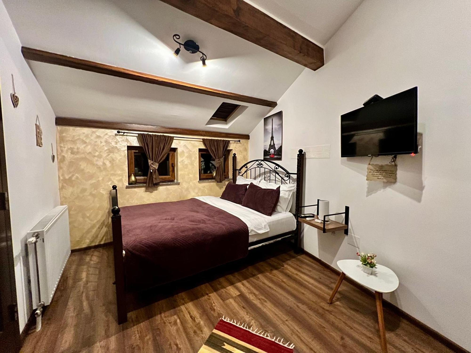 Hotel Fjorr Prizren Ngoại thất bức ảnh